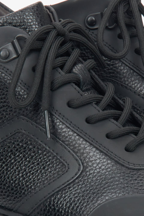 Stylisch und warm – diese Herren-Stiefeletten aus schwarzem Echtleder mit Fütterung von Estro – Details.
