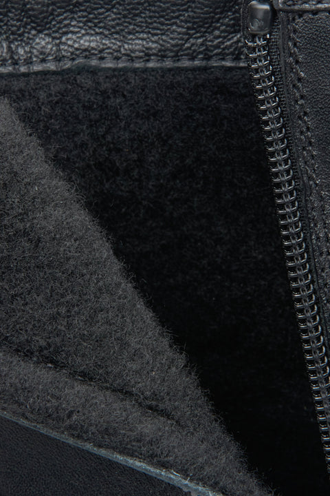 Herren-Stiefeletten für den Herbst in Schwarz von Estro – Nahaufnahme des Schuhinneren.