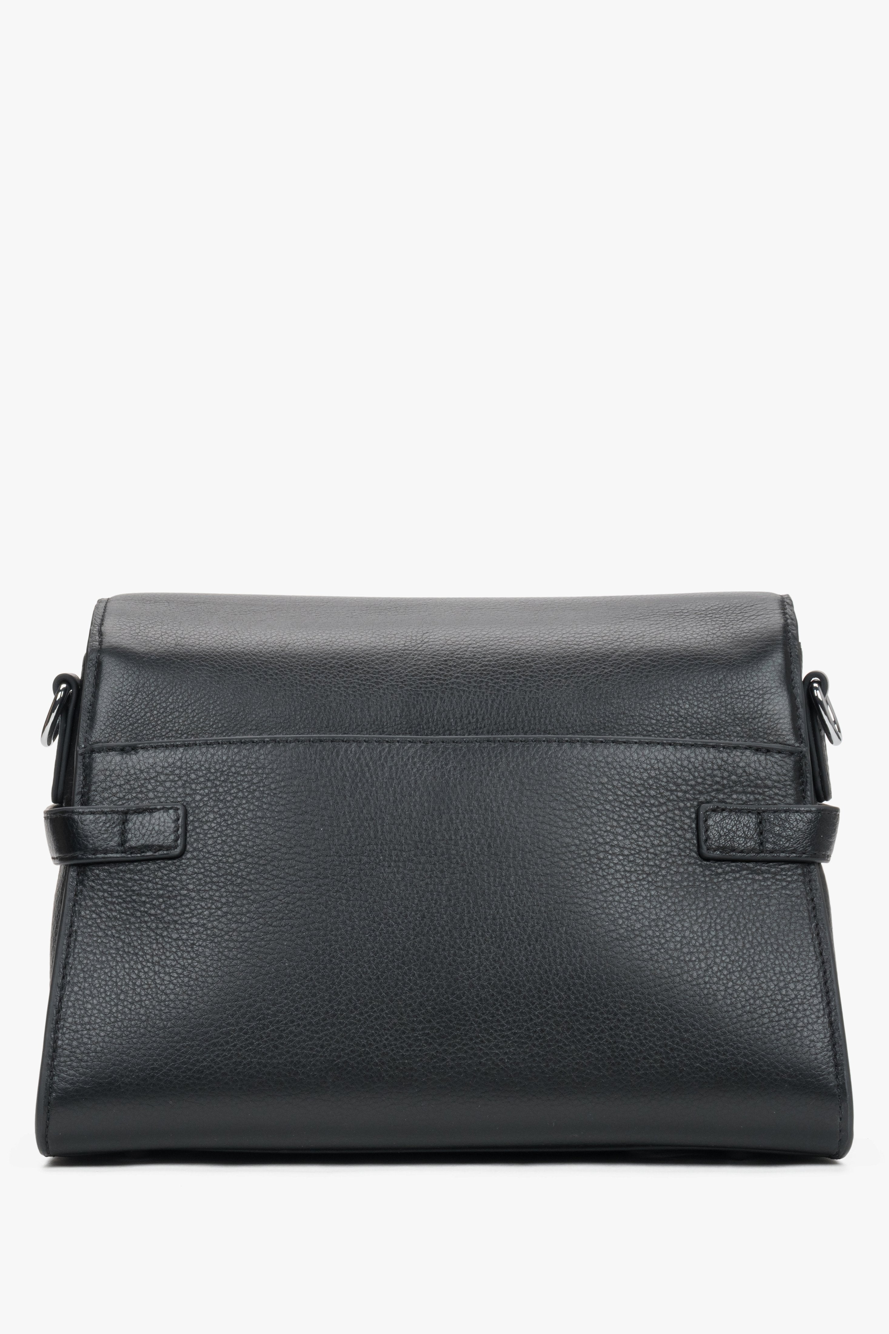 Schwarze kleine Damen-Schultertasche aus echtem Leder in Rückansicht