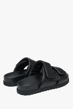 Flache schwarze Ledersandalen für den Sommer, ESTRO ER00116942