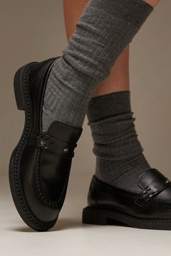 Schwarze Lederloafer für Damen Estro ER00115646.