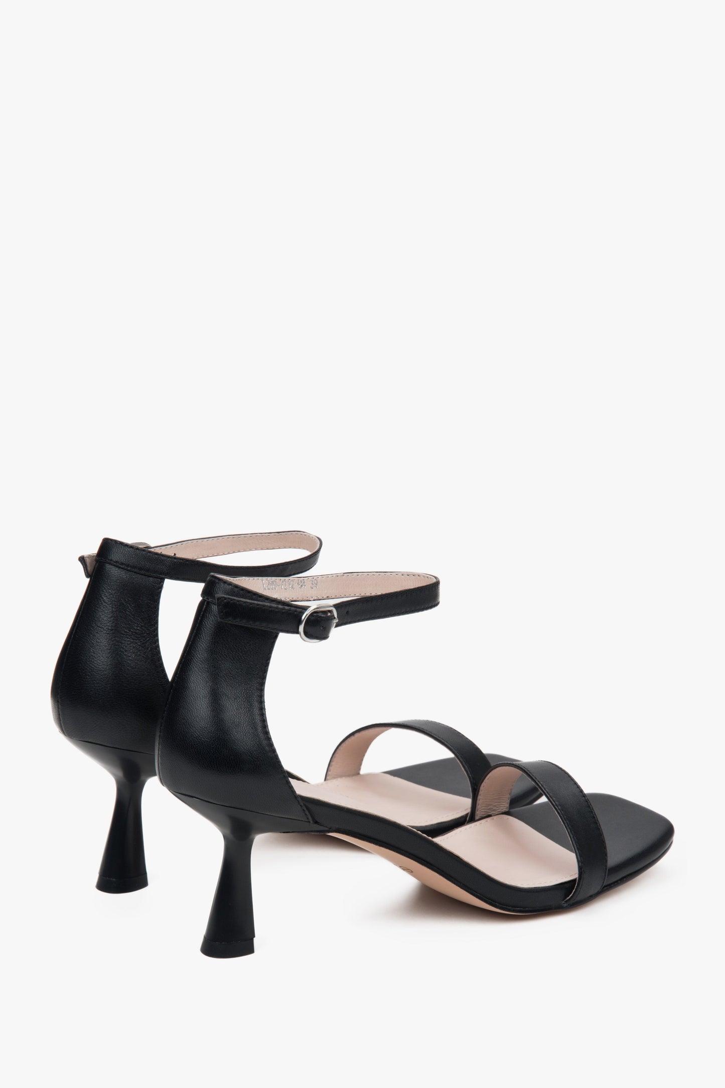 Schwarze Ledersandalen für Damen mit robustem Trichterabsatz