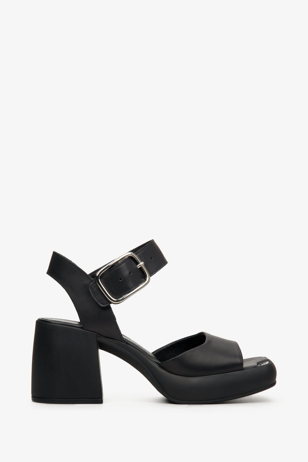 Schwarze Ledersandalen mit Absatz für Damen Estro ER00115155.