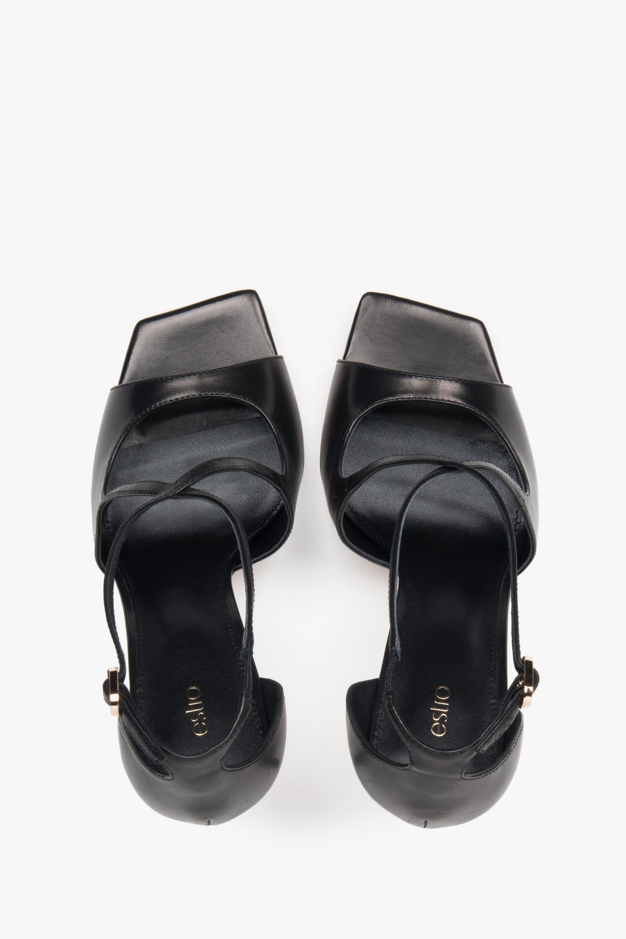 Elegante schwarze High-Heel-Sandaletten mit filigranem Pfennigabsatz für besondere Anlässe.