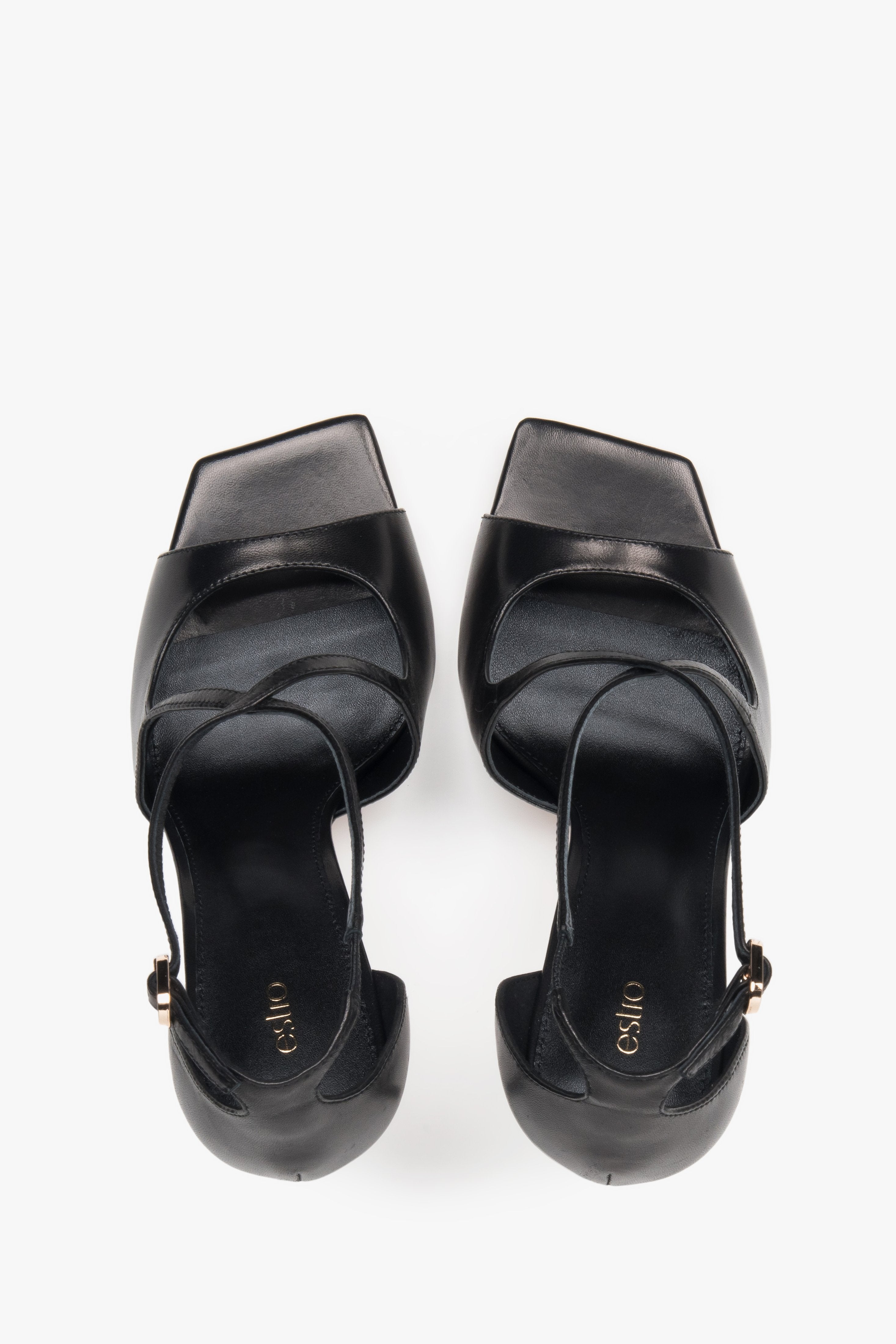 Elegante schwarze High-Heel-Sandaletten mit filigranem Pfennigabsatz für besondere Anlässe.