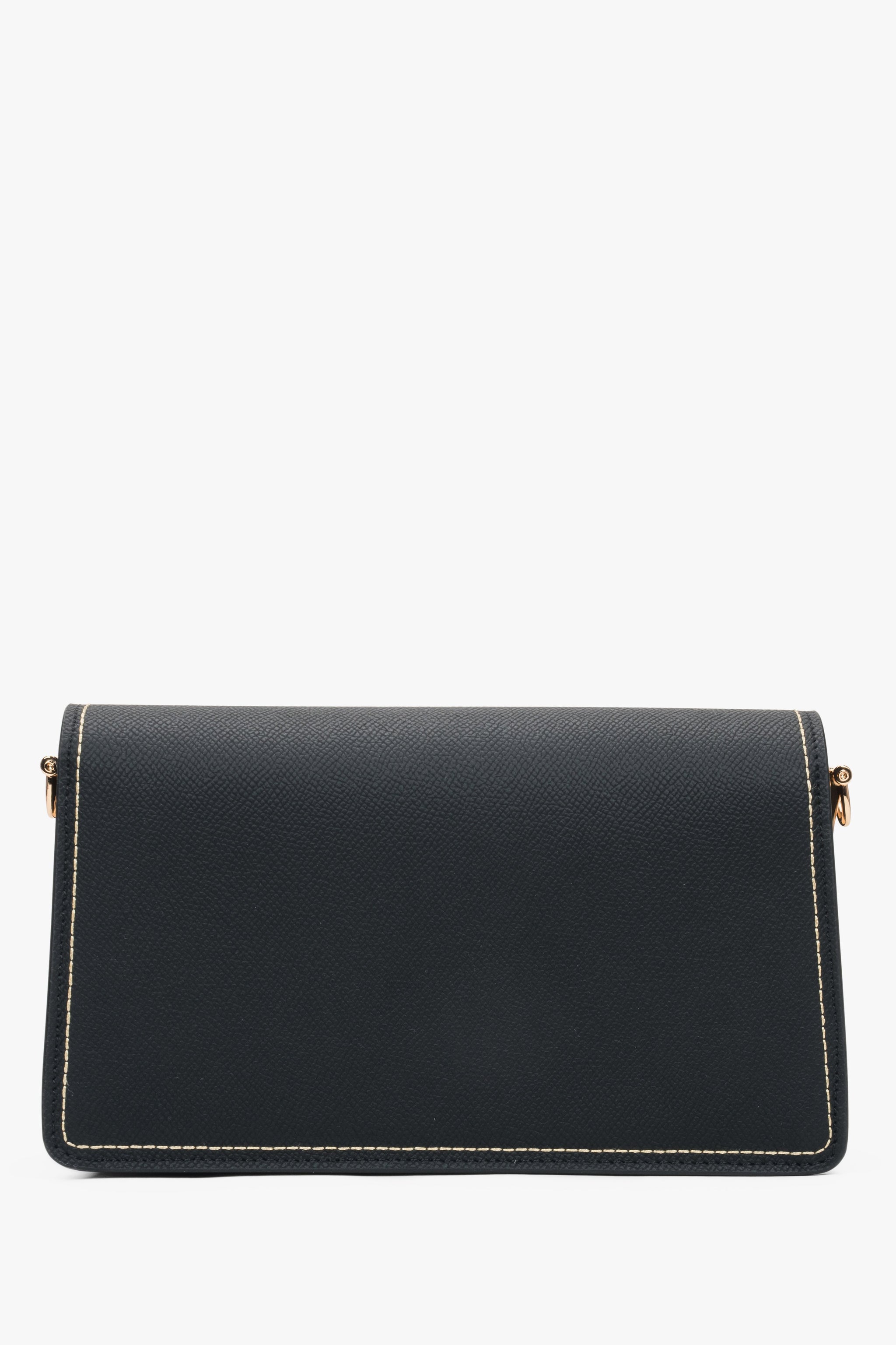 Elegante schwarze Damen-Schultertasche von Estro mit goldfarbenen Details.