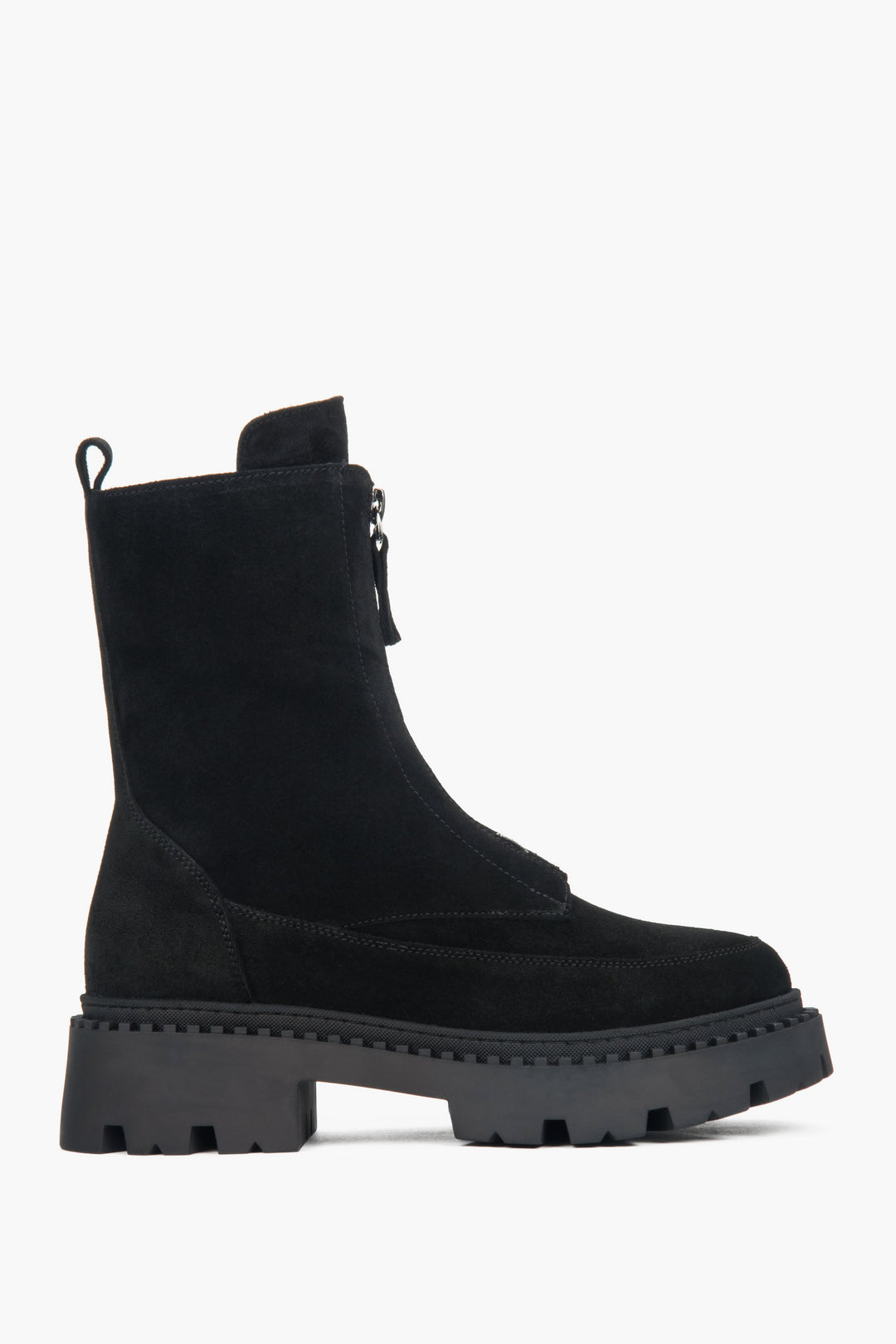 Schwarze Damen-Stiefeletten aus italienischem Velours mit leichtem Warmfutter Estro ER00118125.