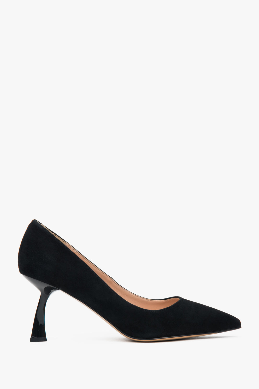 Schwarze Velours-Pumps für Damen mit spitzer Spitze Estro ER00117207.