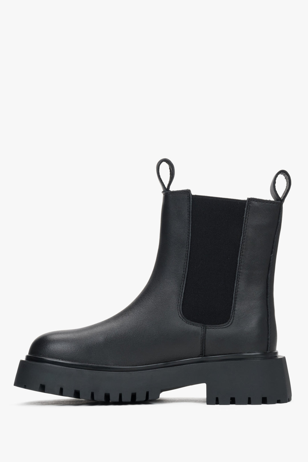Damen-Chelsea-Boots von Estro aus schwarzem Leder – perfekt für einen eleganten Look.