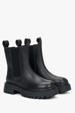 Damen-Chelsea-Boots in Schwarz aus Leder, gefertigt von Estro.