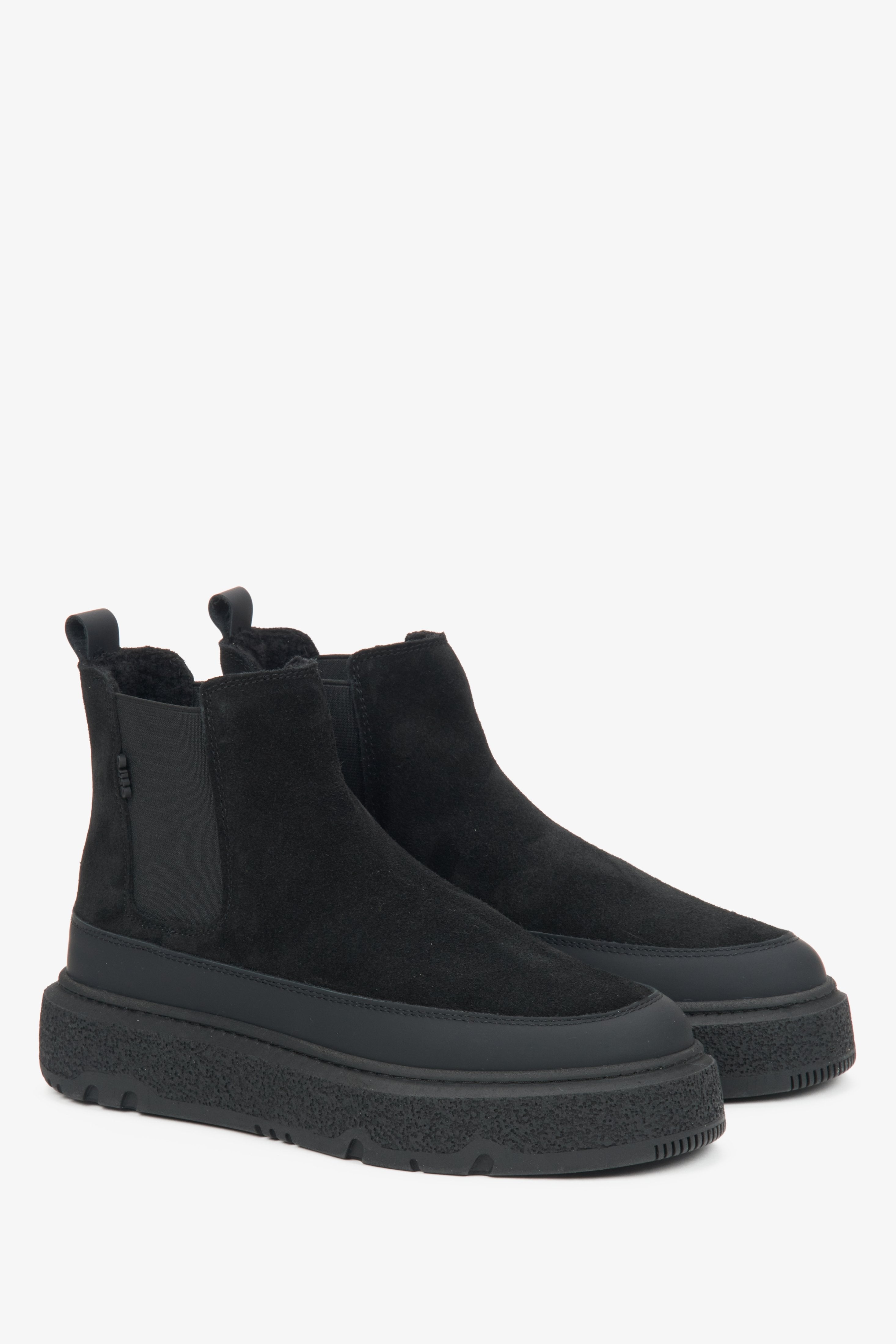 Winter-Chelsea-Boots für Damen aus Velours von Estro.