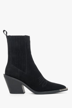 Estro Damen-Cowboystiefel mit Absatz aus Veloursleder – Seitenansicht.