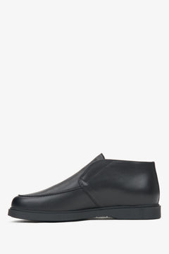 Herren-Slipper-Loafer aus echtem italienischem Leder von Estro in Schwarz.