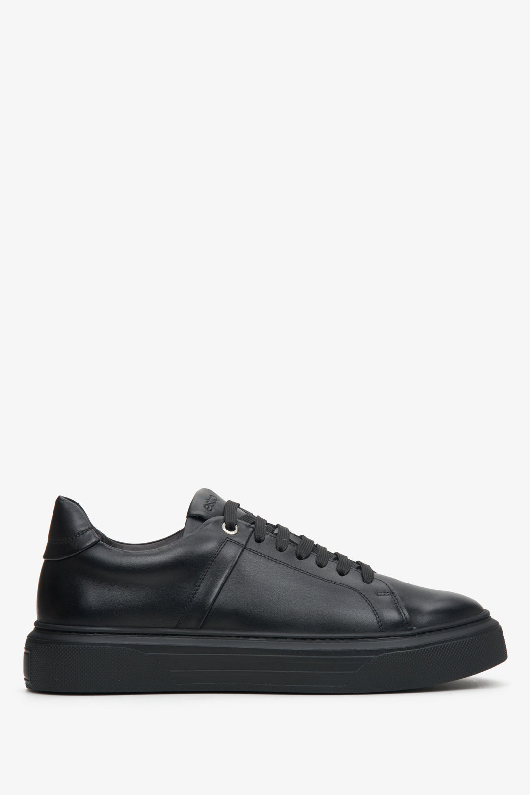 Schwarzer Herren-Sneaker low aus Leder Estro ER00113466.