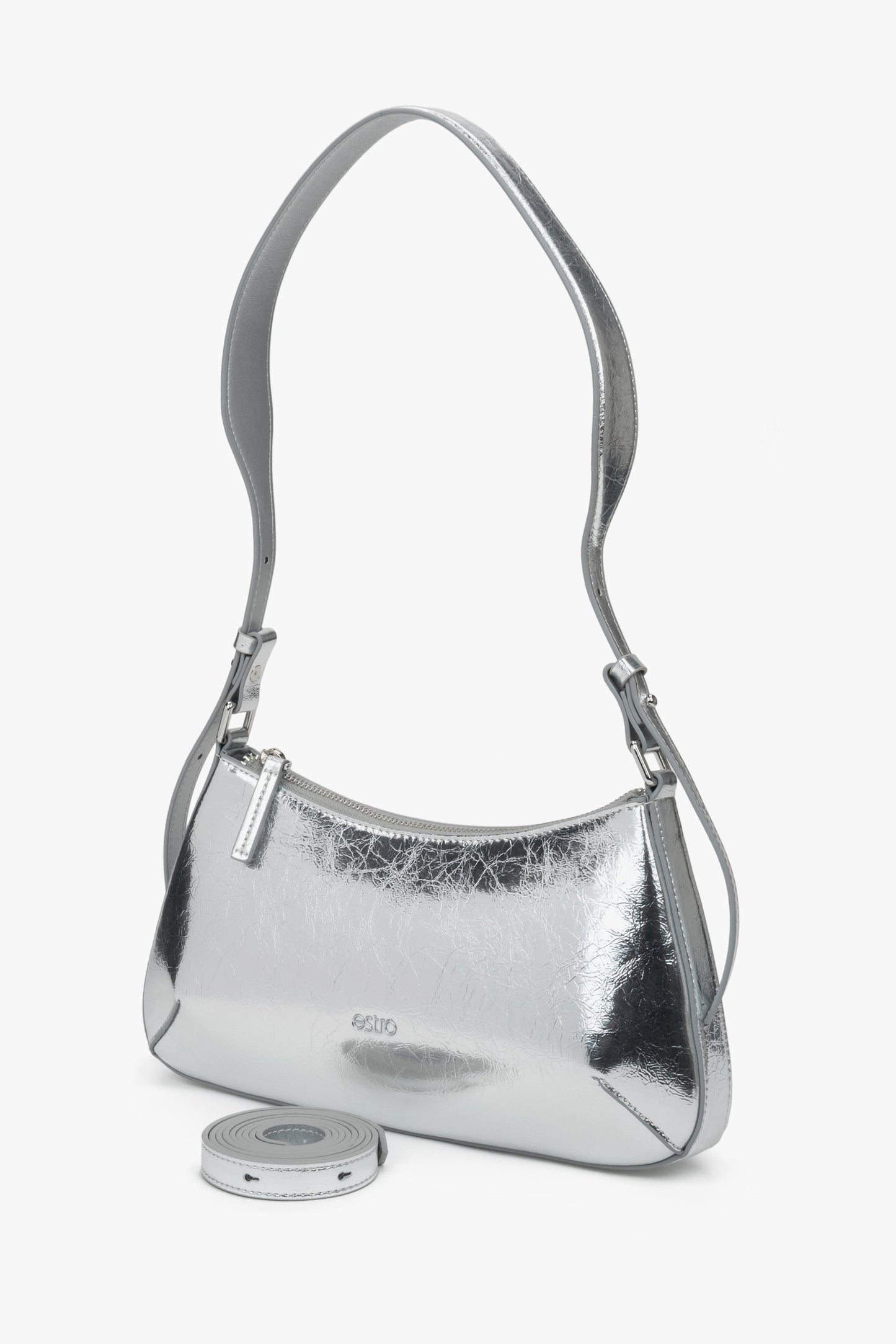 Silberne Damen-Baguette-Tasche von Estro aus echtem Leder.