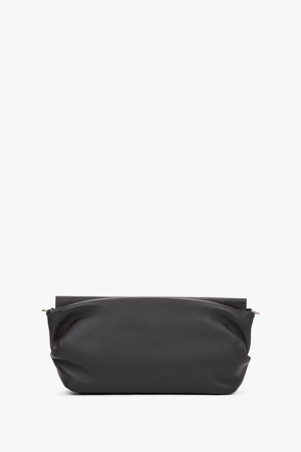 Rückansicht der dunkelbraunen Damen-Ledertasche von Estro