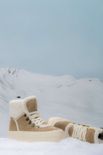 Beige Damen-Stiefelette aus Velours für den Winter ES8.