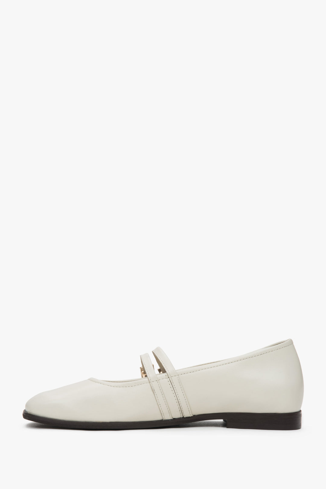 Damen Leder-Ballerinas von Estro in Weiß-Beige – Profilansicht.