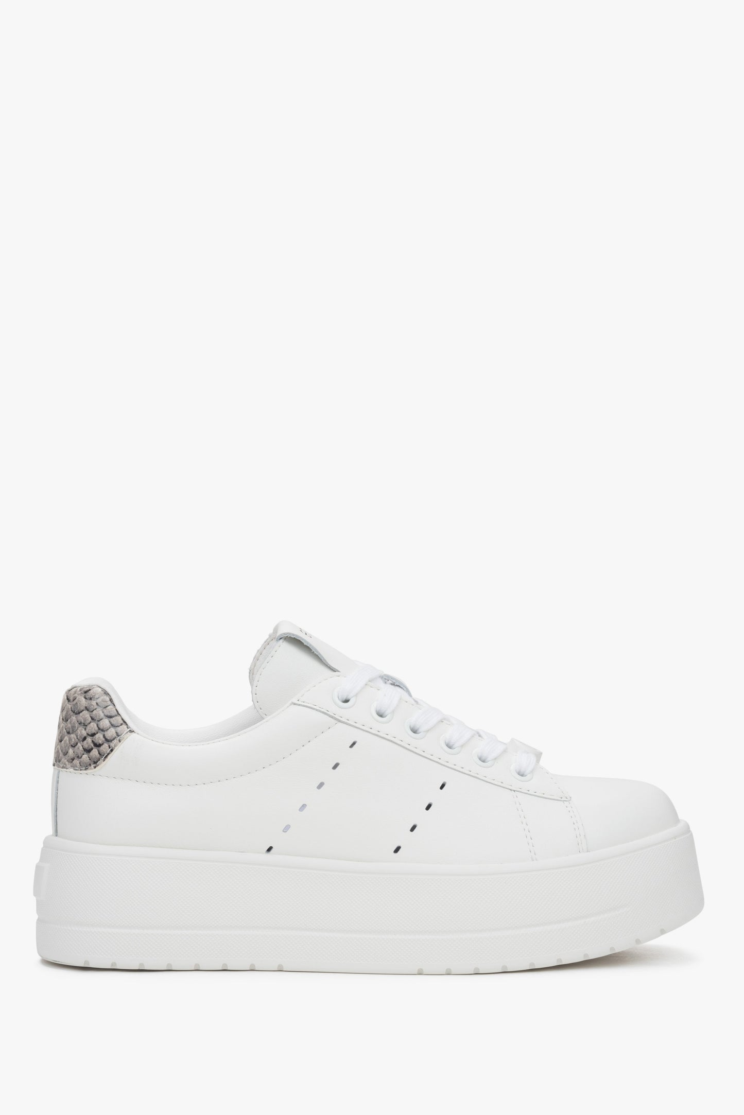 Weißer Ledersneaker für Damen mit markanter Chunky-Sohle Estro ER00117130.