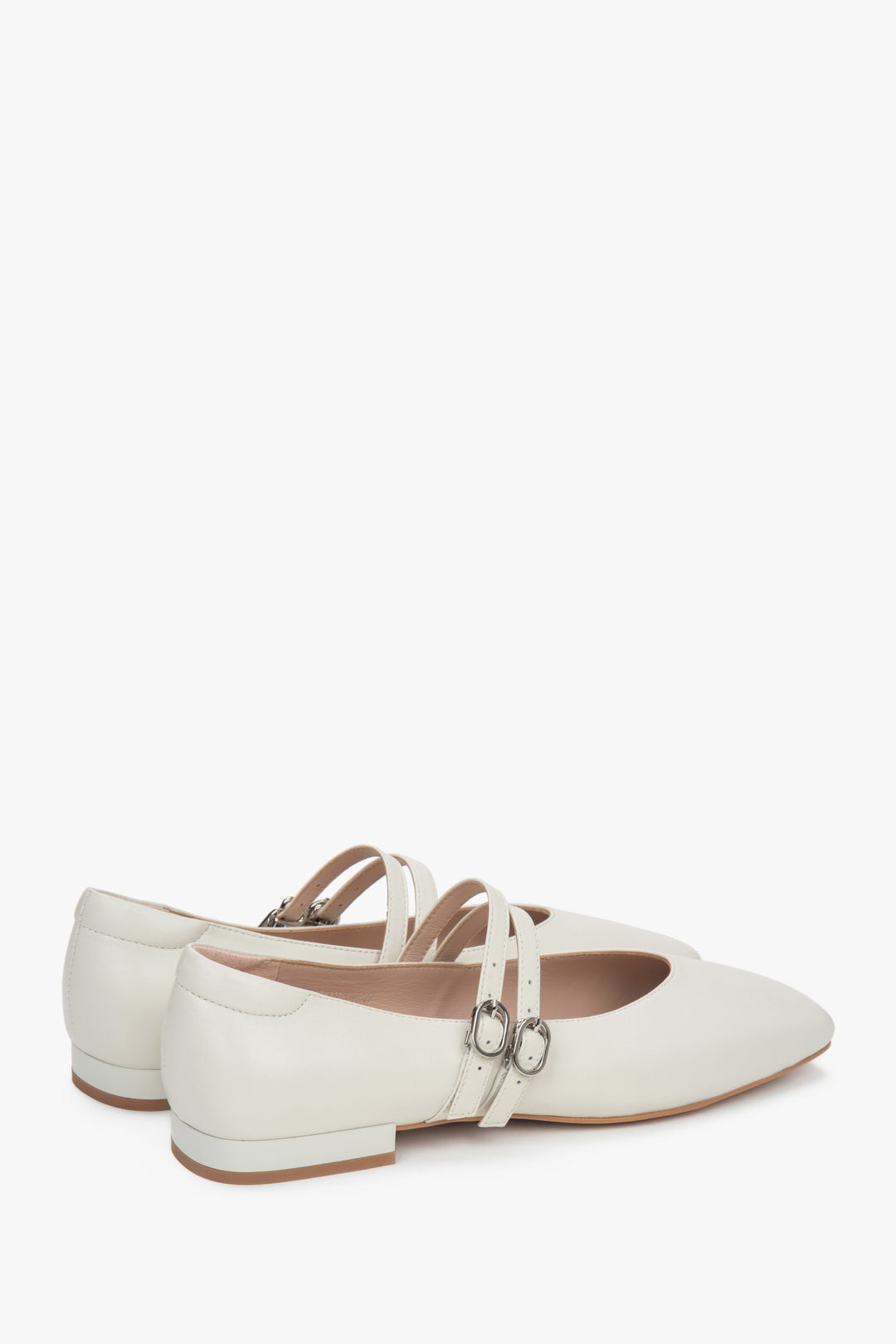 Klassische Damen Ballerinas in Weiß aus echtem Leder für den Alltag Estro ER00117153