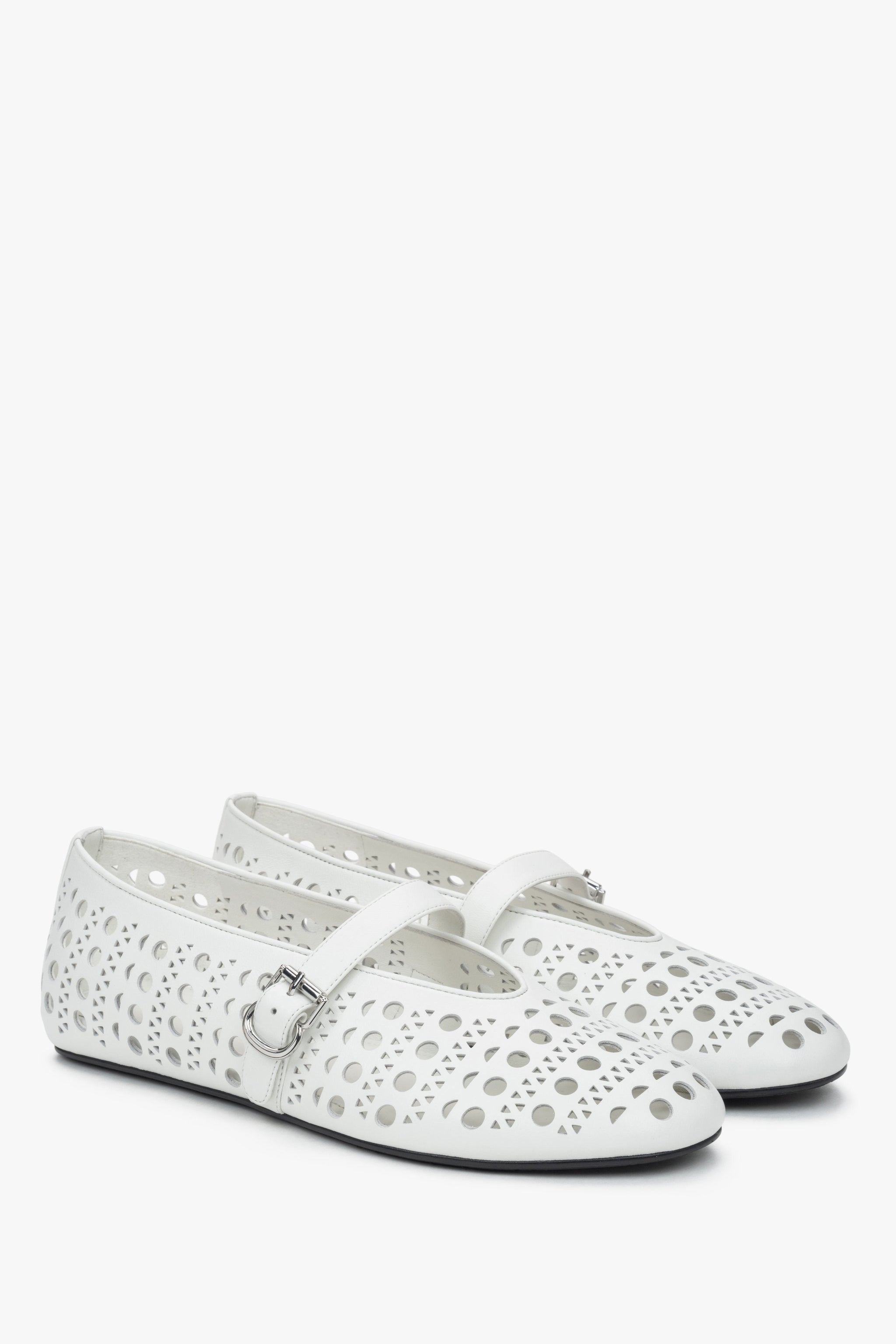 Weiße Ballerinas aus echtem Leder für Damen Estro ER00116977.