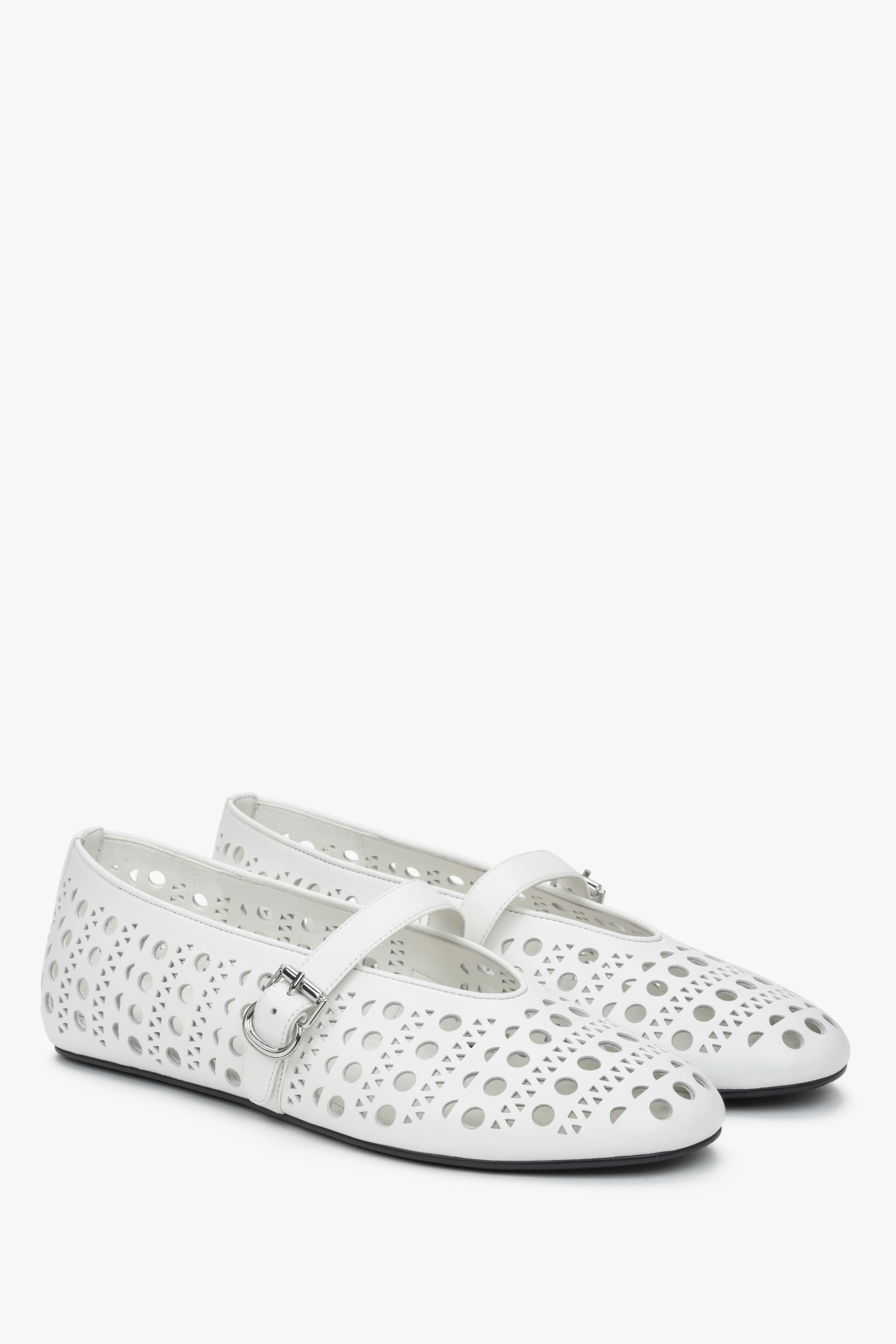 Weiße Ballerinas aus echtem Leder für Damen Estro ER00116977.
