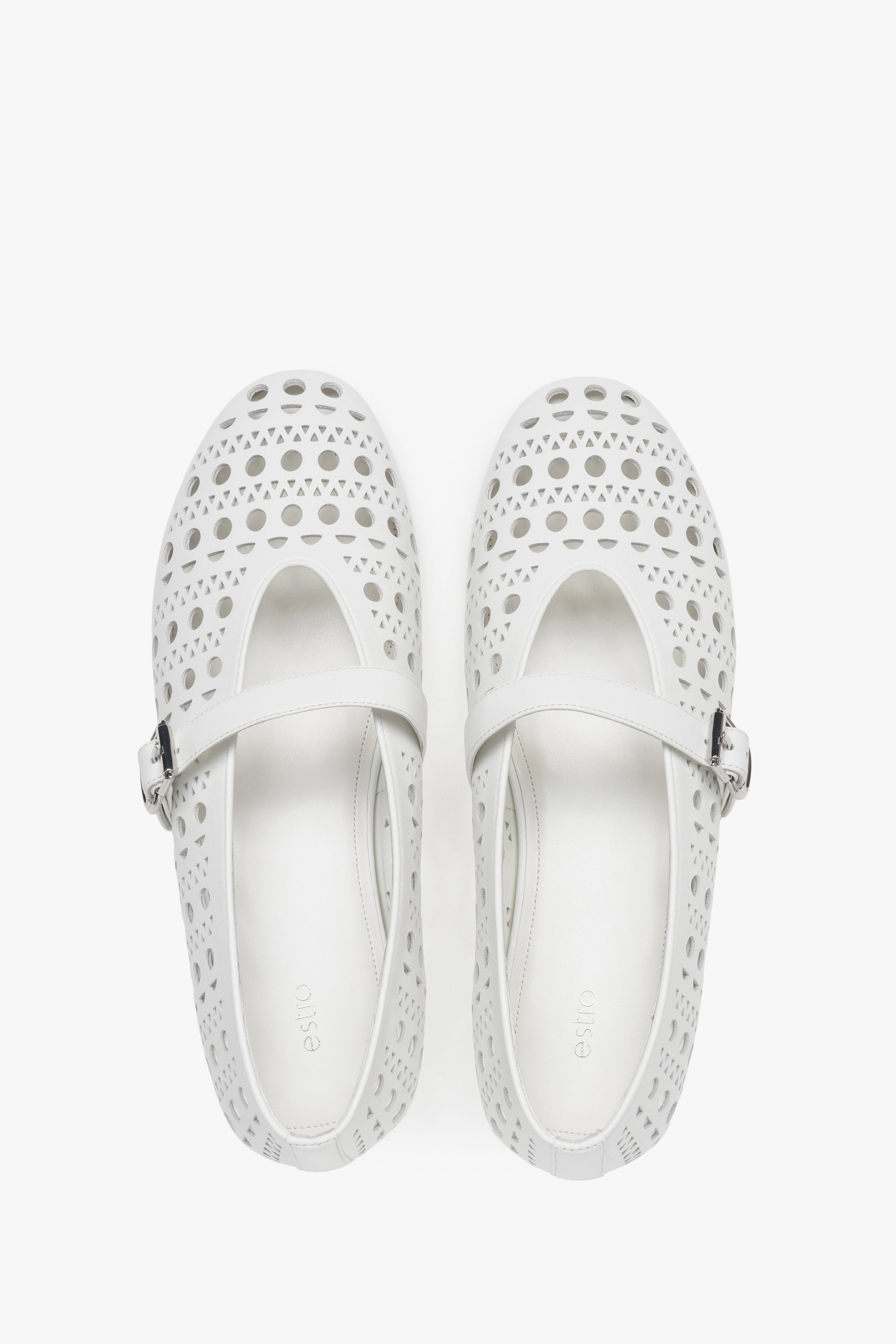 Komfortable weiße Damen-Ballerinas aus echtem Leder Estro ER00116977.