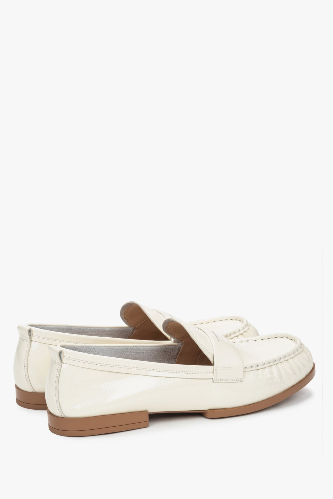 Weiße Lackleder-Loafer mit flacher Sohle für Damen – Estro ER00116904