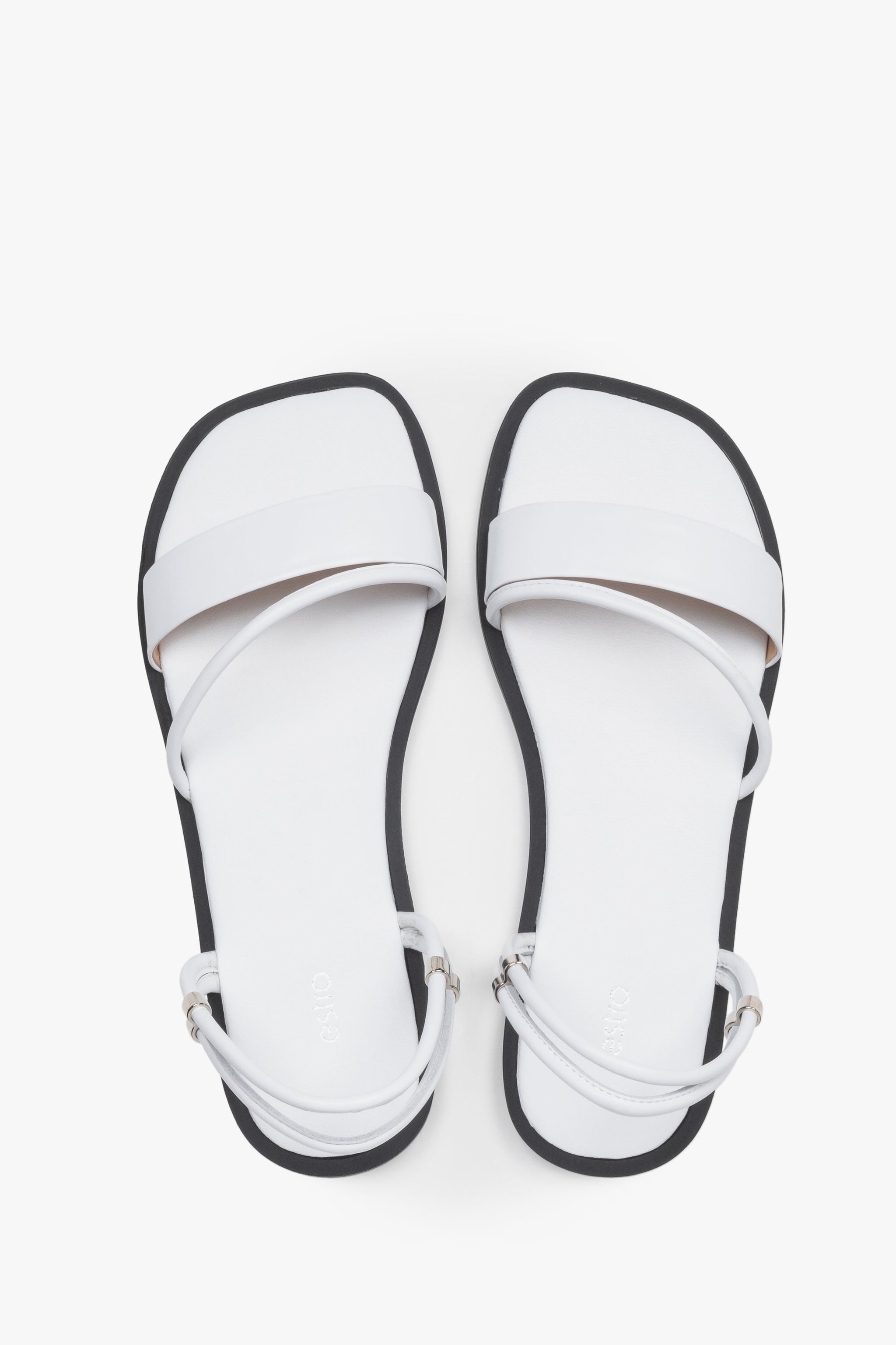 Weiße Damen-Sandalen aus Echtleder von oben mit schmalen Riemen