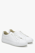 Klassische Leder-Sneaker in Weiß für Damen.