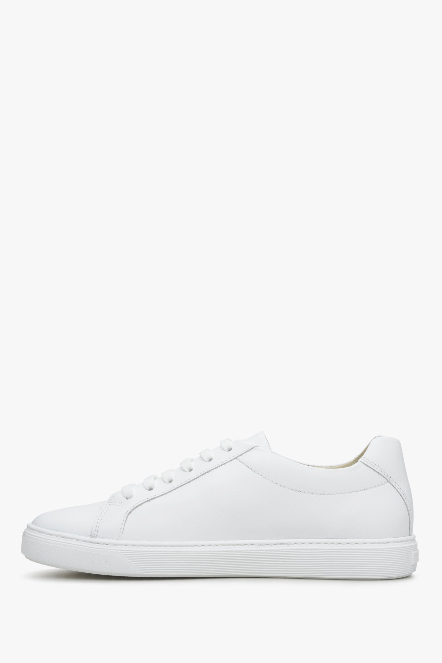 Edle weiße Sneaker aus italienischem Echtleder.